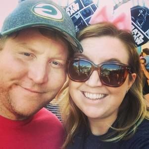 Meet your Posher, Catlyn